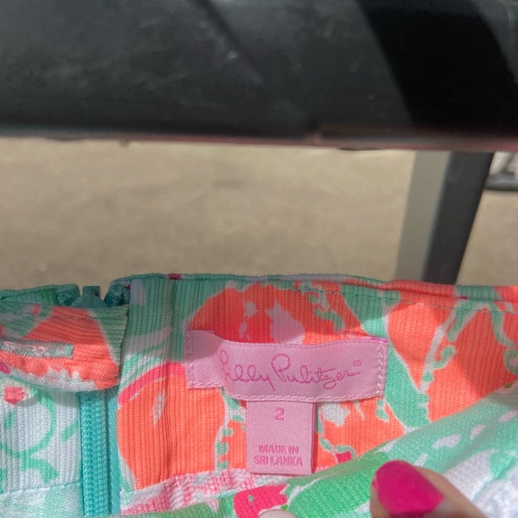 Lilly Pulitzer Skort size 4 - Picture 2 of 3